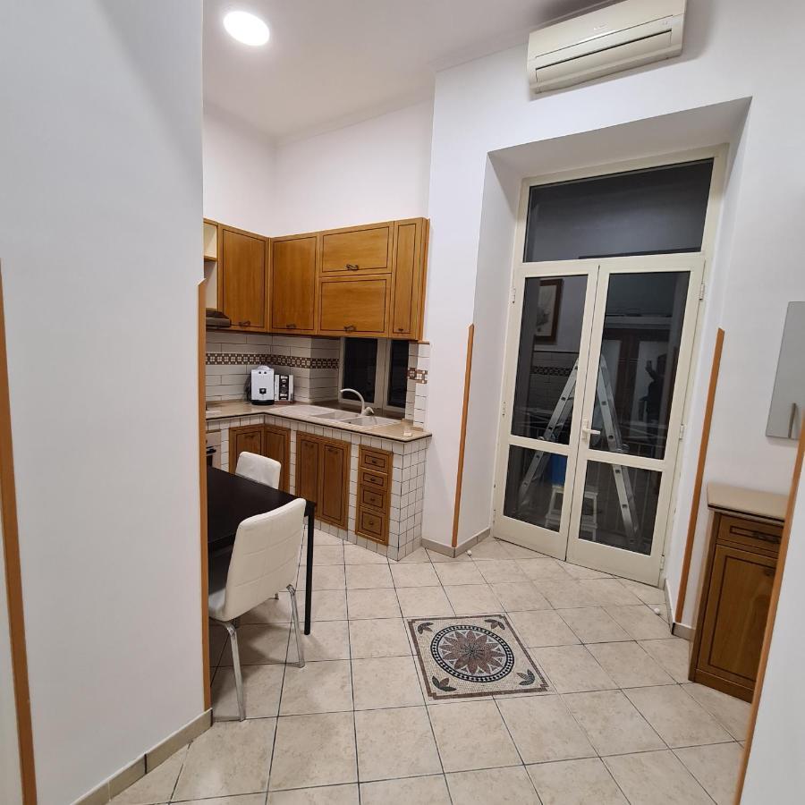 Appartement Casa Mia Al Plebiscito à Naples Extérieur photo